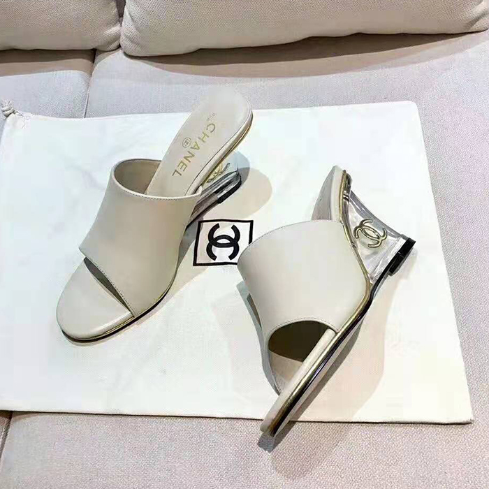 2021 chanle sandals