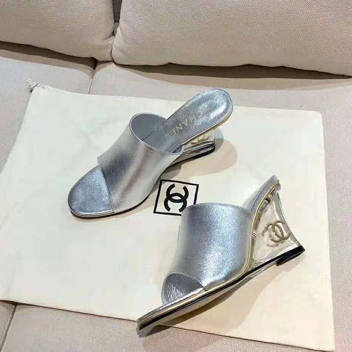 2021 chanle sandals