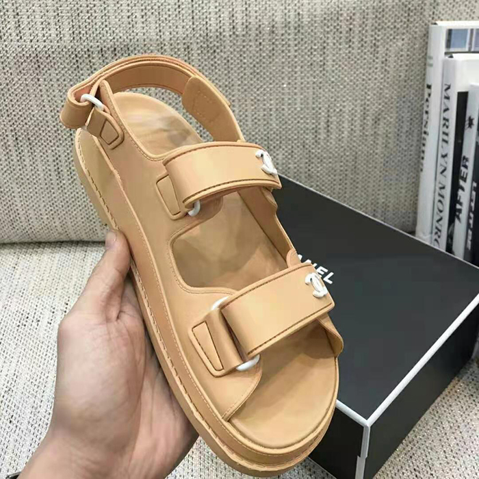 2021 chanle sandals