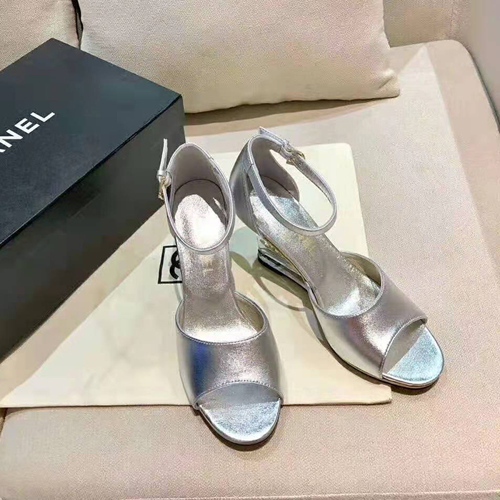 2021 chanle sandals