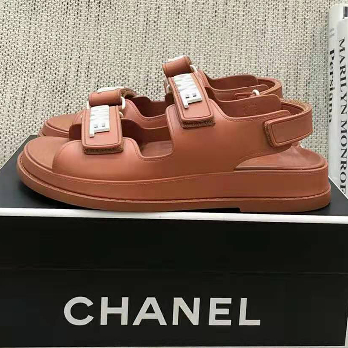 2021 chanle sandals