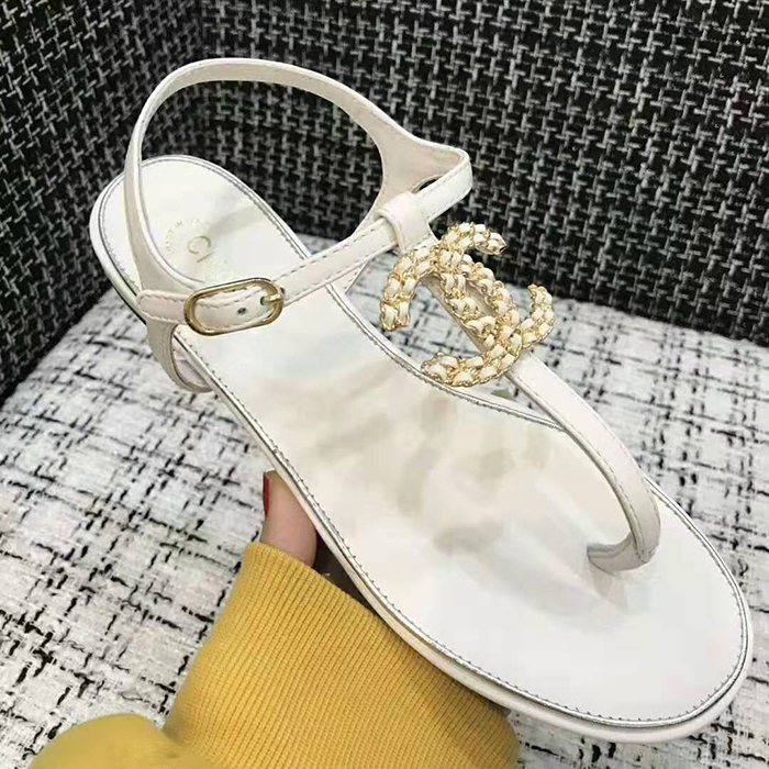 2021 chanle sandals