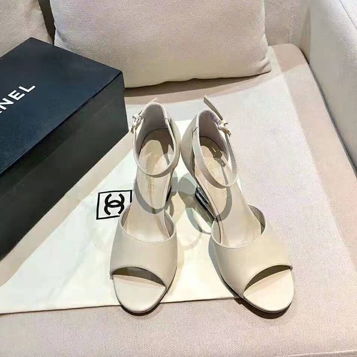 2021 chanle sandals