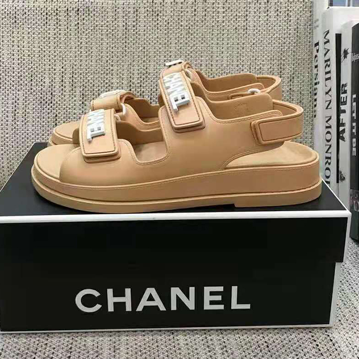 2021 chanle sandals