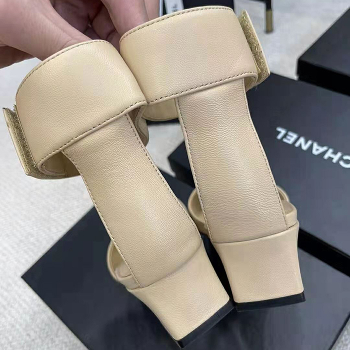 2021 chanle sandals