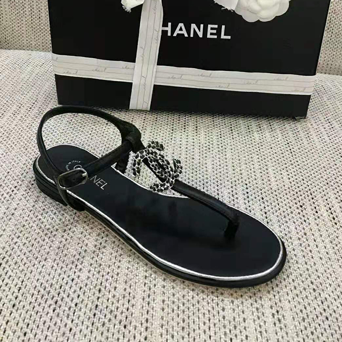 2021 chanle sandals