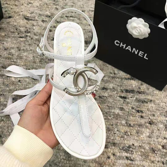 2021 chanle sandals