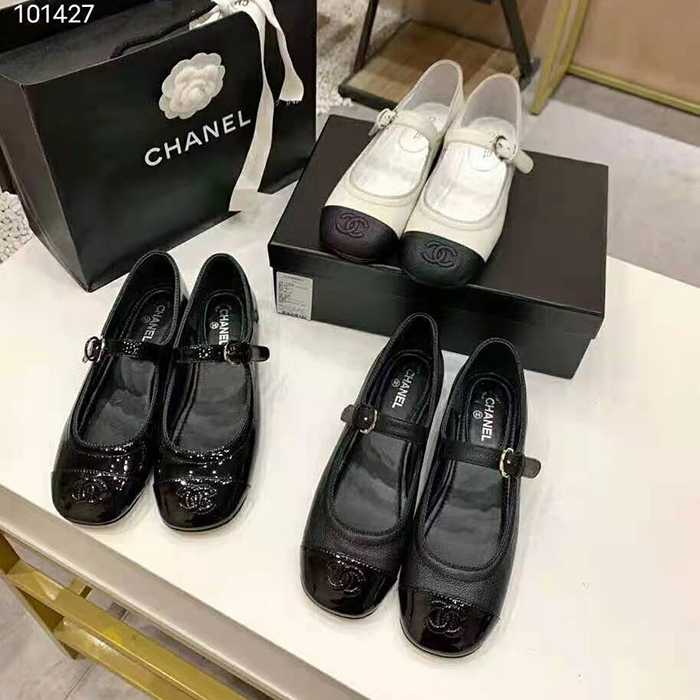 2021 chanle sandals