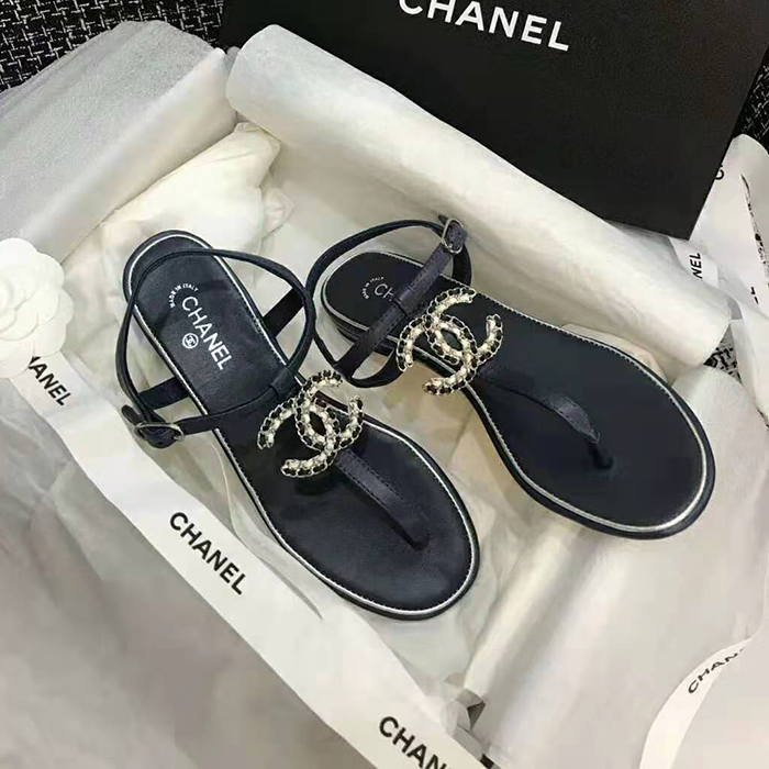 2021 chanle sandals