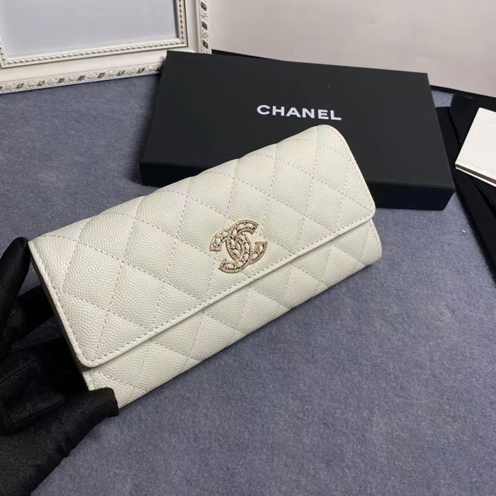 2022 Chanel 19 long flap wallet