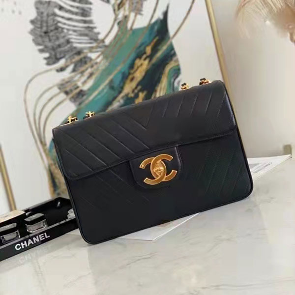 2022 Chanel Classic Flap Bag