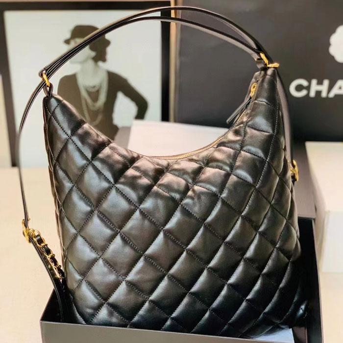 2022 Chanel MAXI HOBO BAG