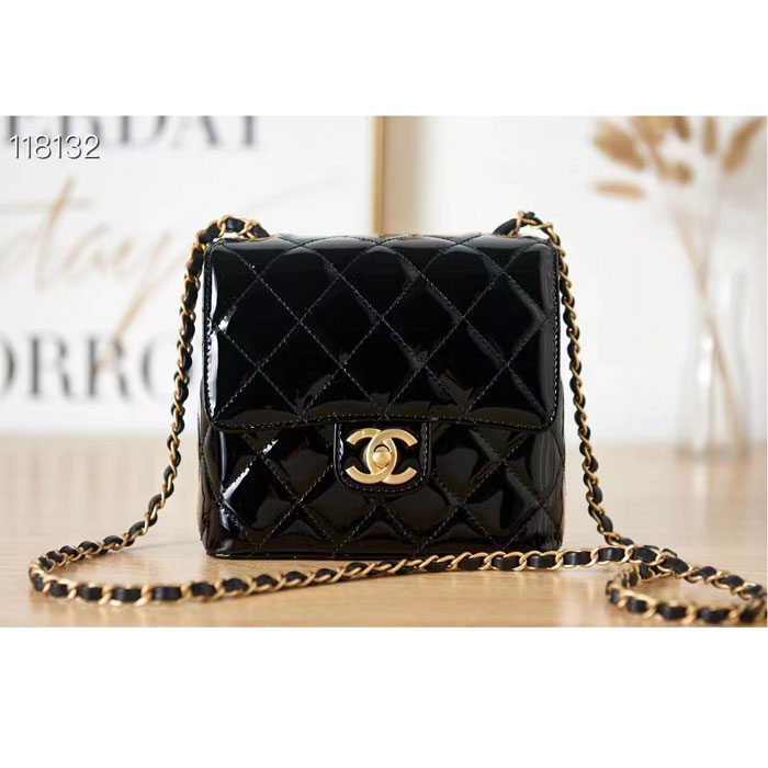 2022 Chanel MINI FLAP BAG