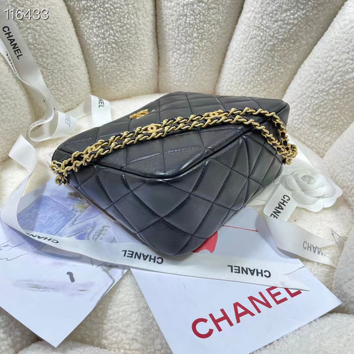 2022 Chanel SMALL FLAP BAG