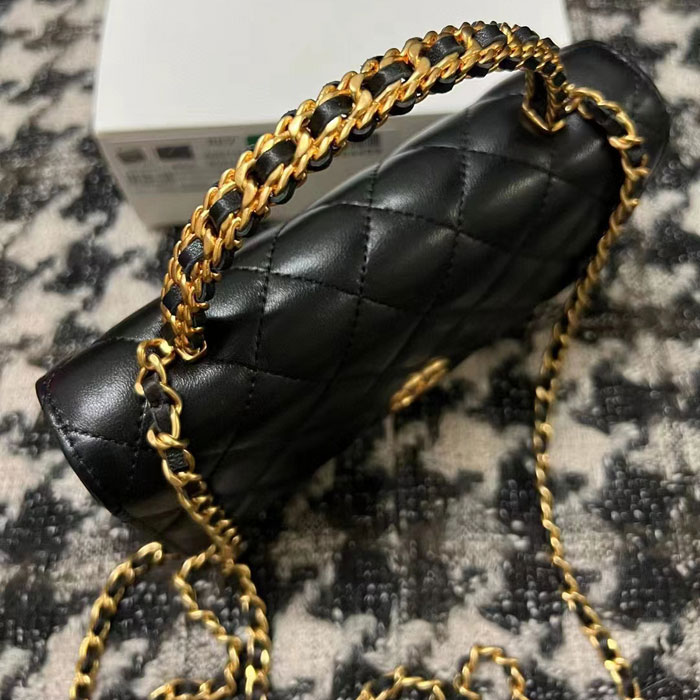 2022 Chanel WALLET ON CHAIN