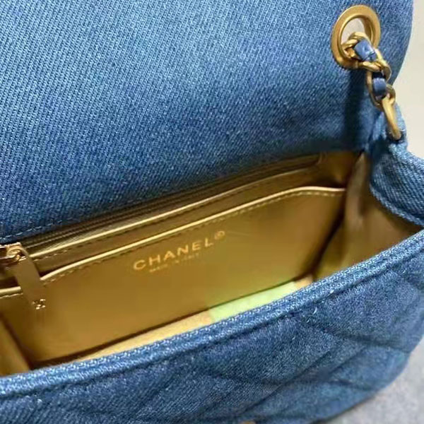 2022 Chanel mini flap bag