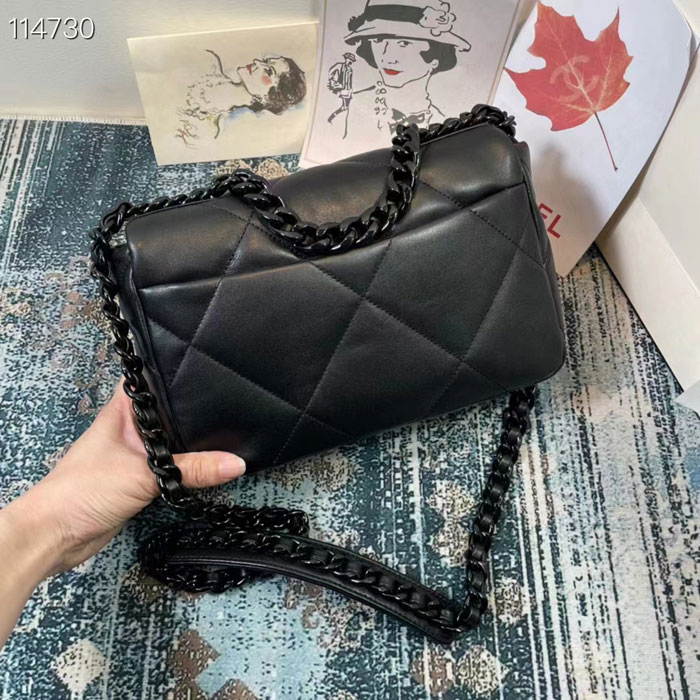 2022 chanel 19 flap bag