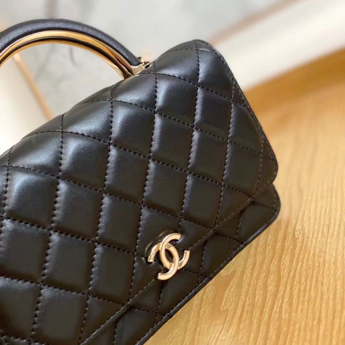 2022 chanel Flap Bag With Top Handle