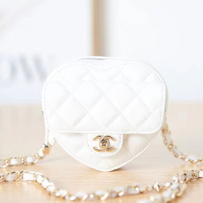 2022 chanel Heart Zipped Arm Coin Purse