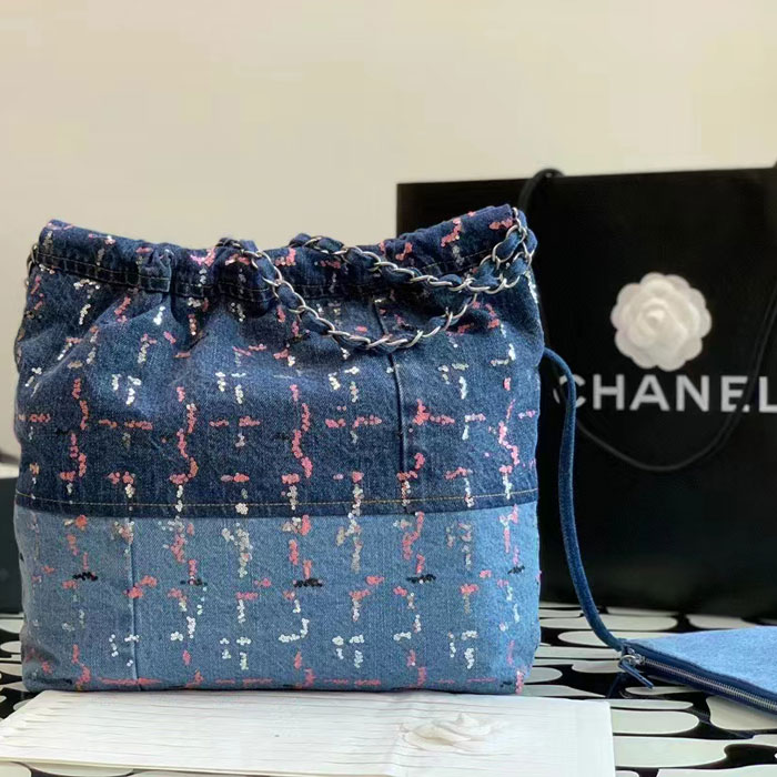 2023 Chanel 22 Small Handbag