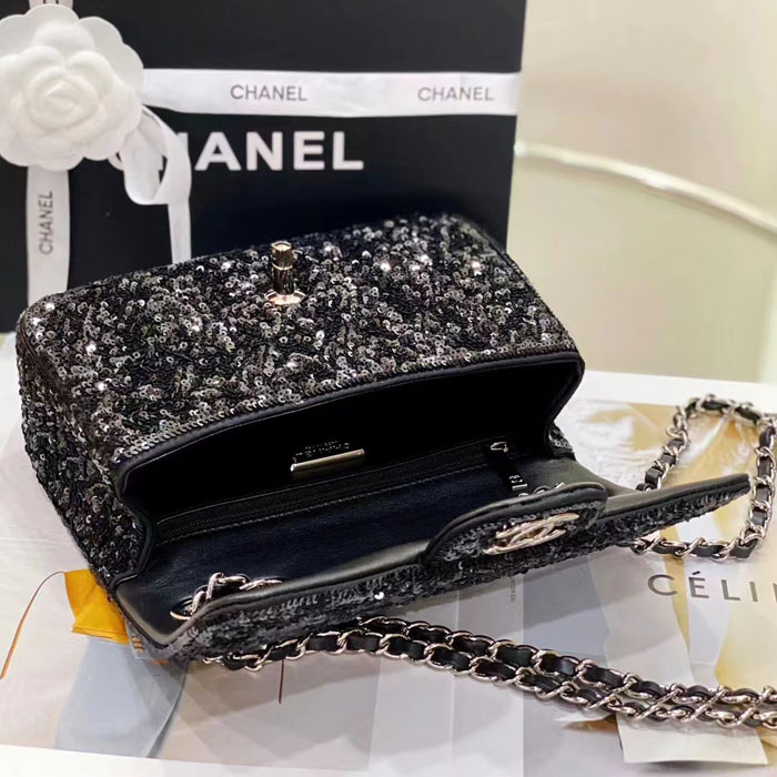 2023 Chanel Classic Mini Flap Bags