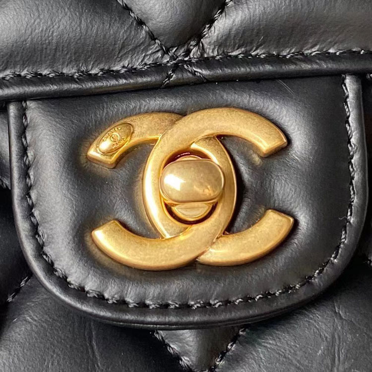 2023 Chanel MESSENGER BAG