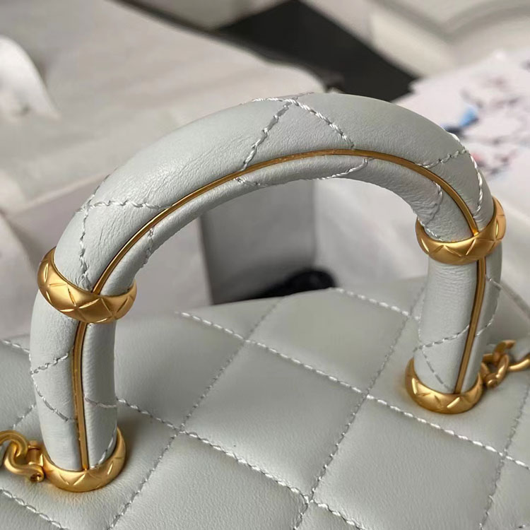 2023 Chanel Small Vanity Case