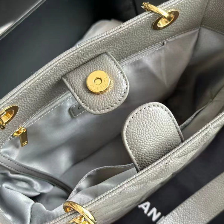2023 Chanel Vintage Bag