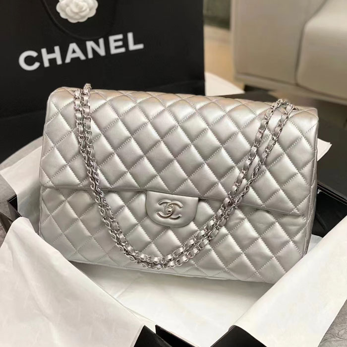 2024 CHANEL MAX HANDBAG