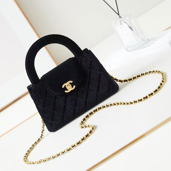 2024 Chanel 23K Kelly BAG WITH TOP HANDLE