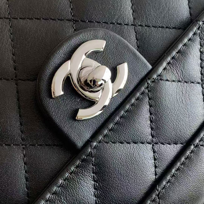 2025 Chanel FLAP BAG