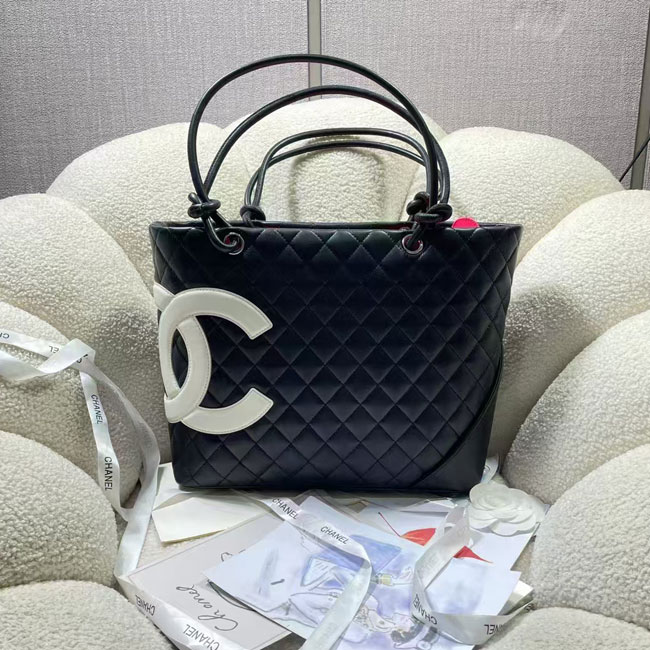 2025 Chanel SHOPPING BAG