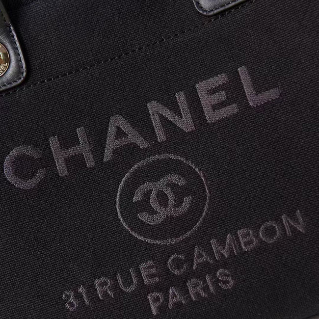 2025 Chanel SHOPPING BAG