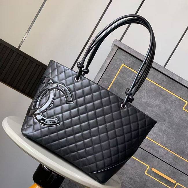 2025 Chanel TOTE BAG