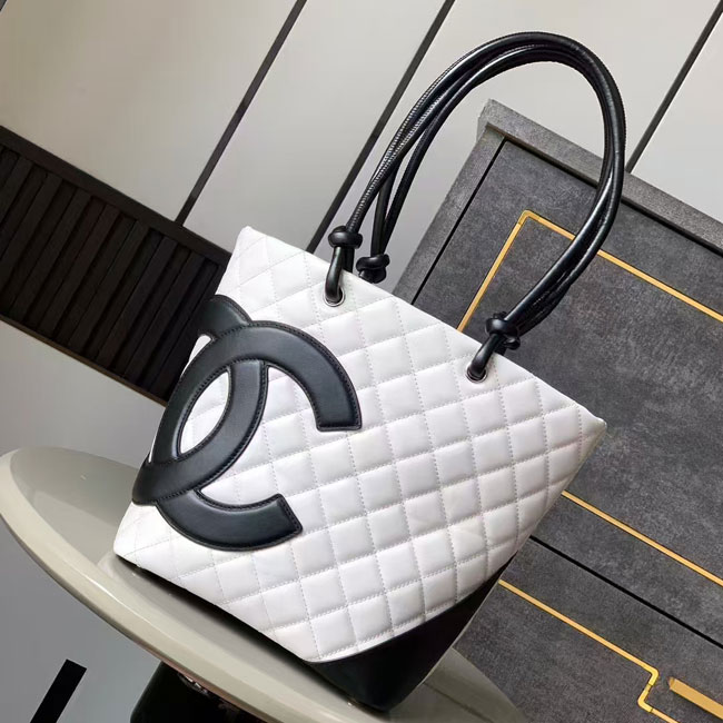 2025 Chanel TOTE BAG