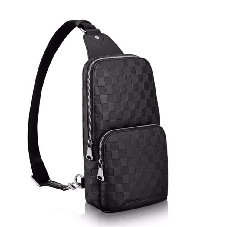 AVENUE SLING BAG