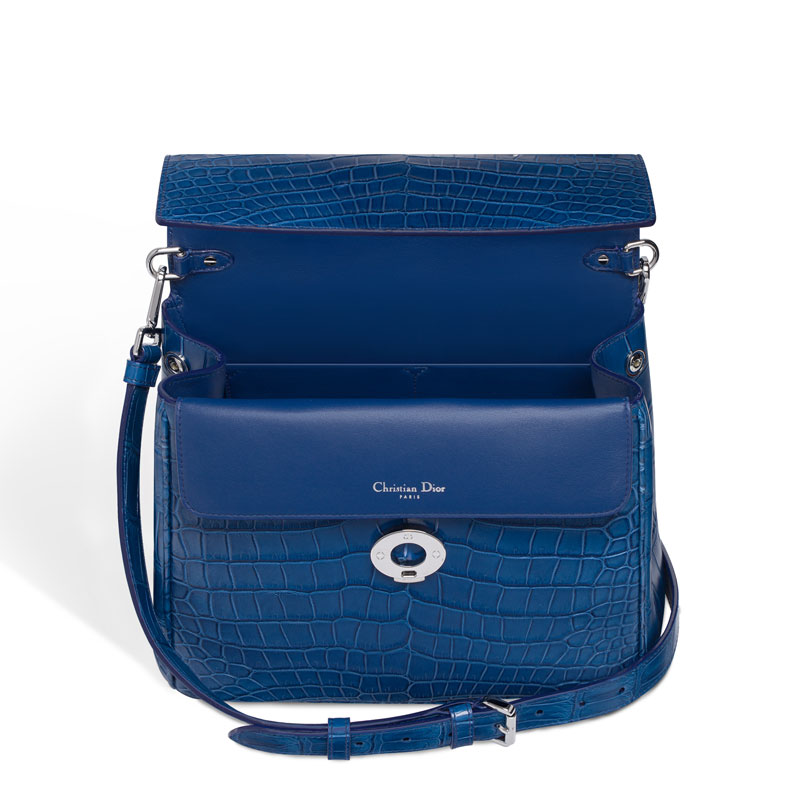 Be Dior flap bag in glossy blue crocodile