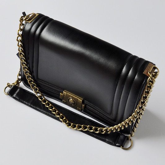 Boy Chanel Flap Shoulder Bag Calf Leather A69010 Black