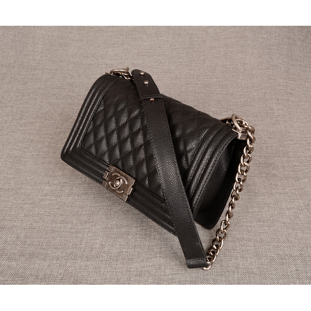 Boy Chanel Flap Shoulder Bag Caviar leather A67087 Black in Silver