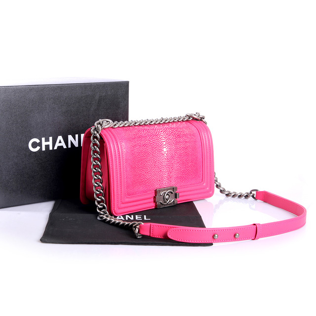 Boy Chanel Flap Shoulder Bag Original Pearl Leather A37003 Rose