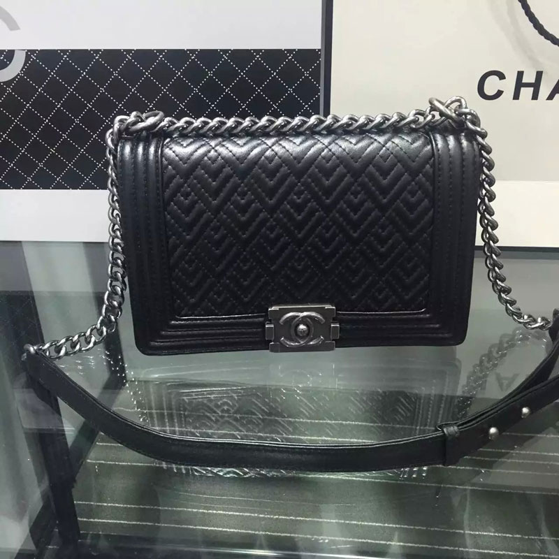 Boy Chanel Flap Shoulder Bag Sheepskin Leather A67086 Black