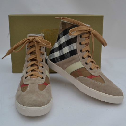 Burberry men shoes