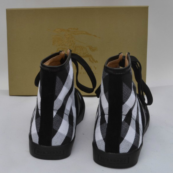 Burberry men shoes