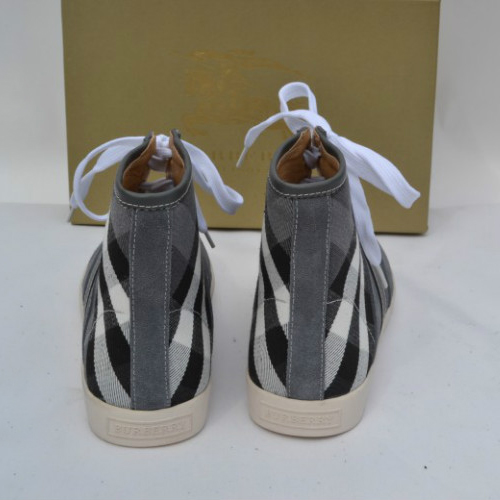 Burberry men shoes