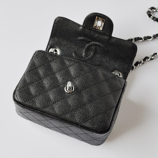 Chanel 1115 mini Classic Flap Bag Caviar Leather Black in Silver