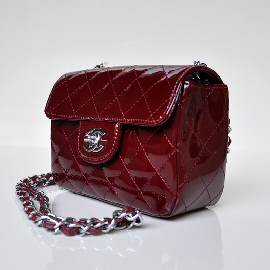 Chanel 1115 mini Classic Flap Bag Patent Leather Claret in Silver