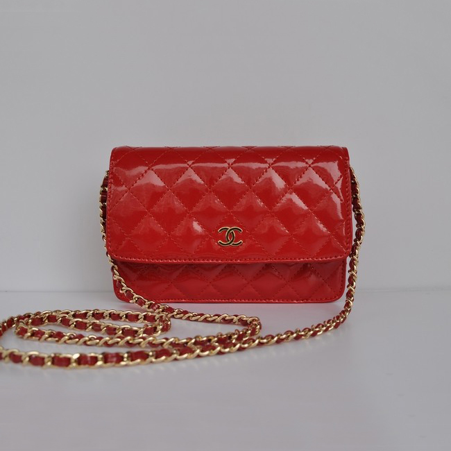 Chanel A33814 Patent Leather Flap Bag Red in Gold