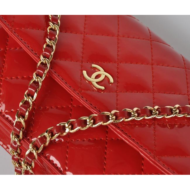 Chanel A33814 Patent Leather Flap Bag Red in Gold