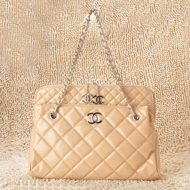 Chanel A49274 Patent Leather Shoulder Bag Apricot