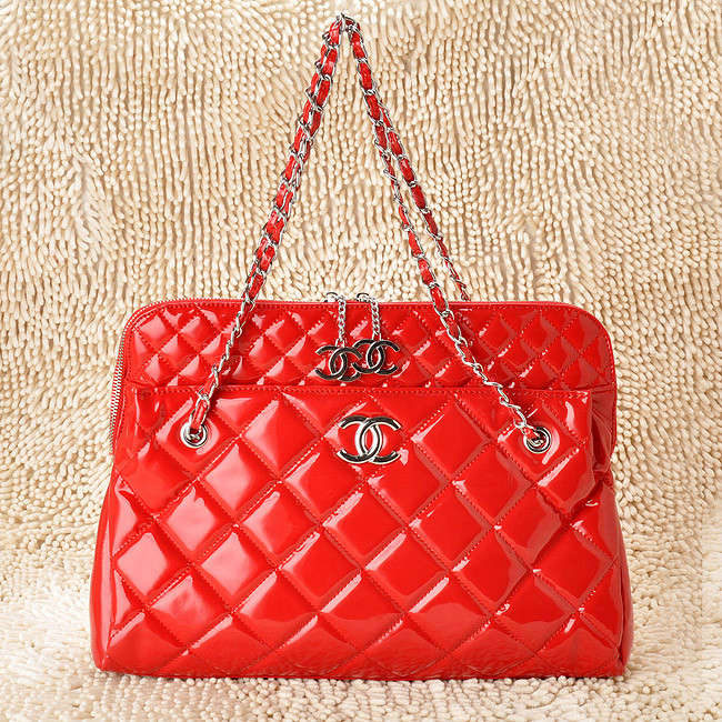 Chanel A49274 Patent Leather Shoulder Bag Red